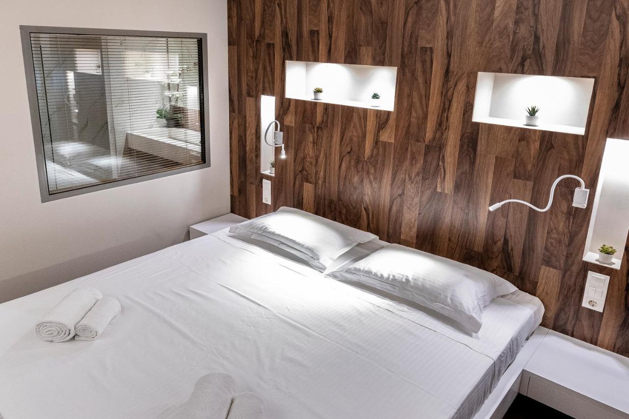 Mj Luxury Suites アテネ エクステリア 写真