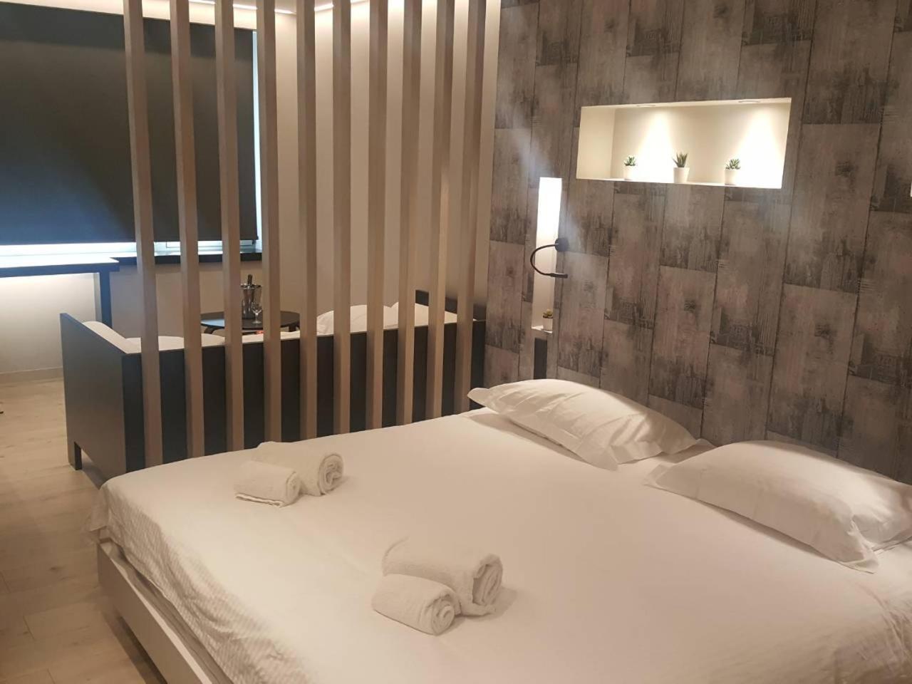 Mj Luxury Suites アテネ エクステリア 写真